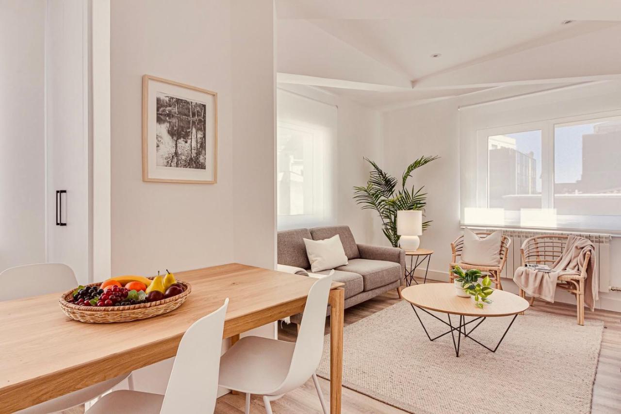 Main Street Deluxe Apartment A Coruna Ngoại thất bức ảnh