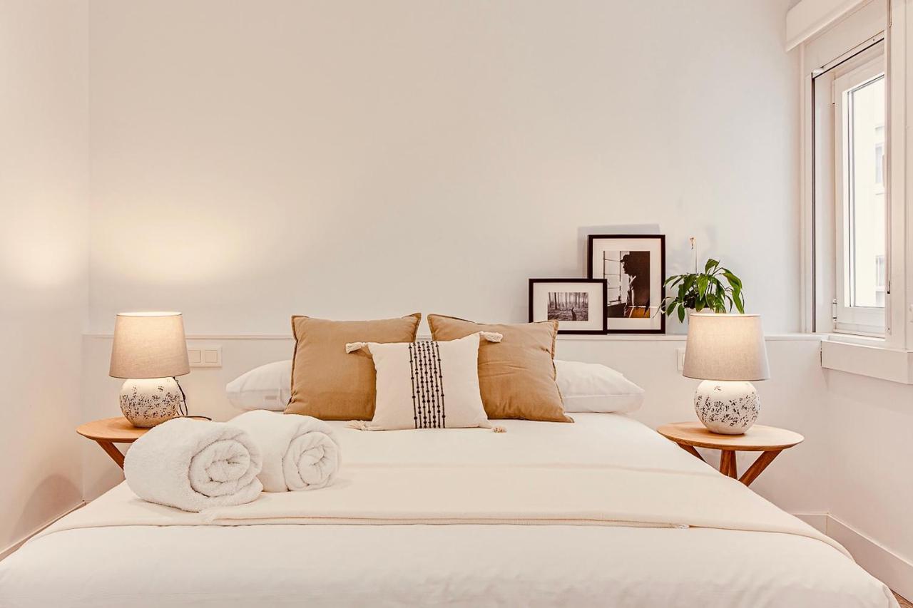 Main Street Deluxe Apartment A Coruna Ngoại thất bức ảnh