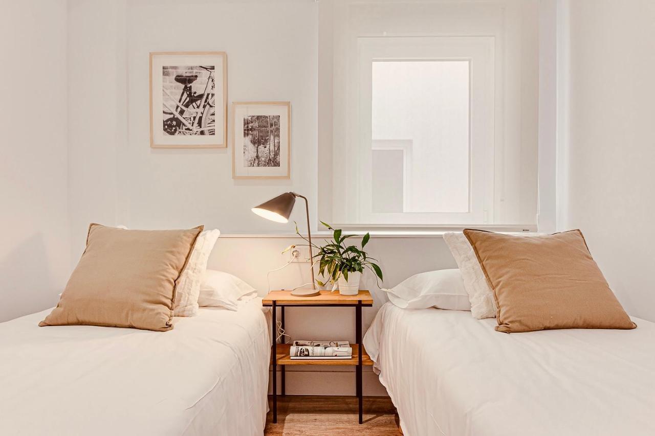 Main Street Deluxe Apartment A Coruna Ngoại thất bức ảnh