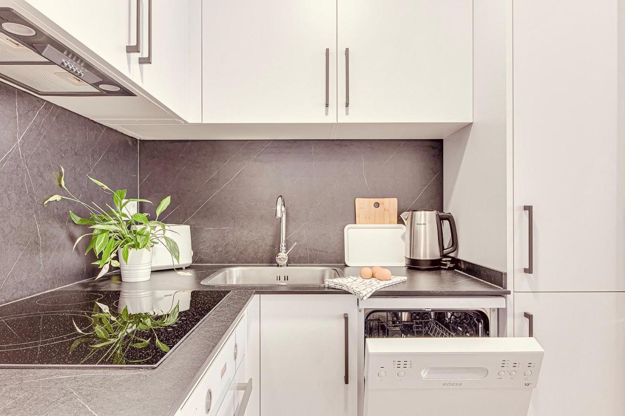 Main Street Deluxe Apartment A Coruna Ngoại thất bức ảnh